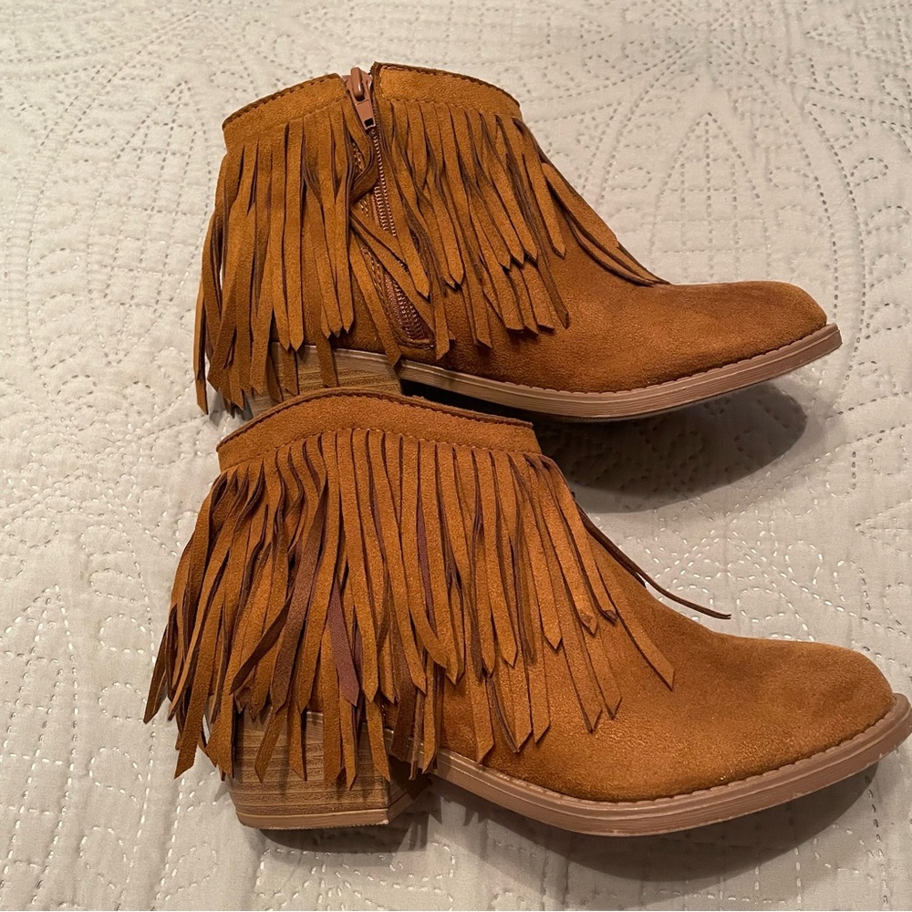 J. Adams ankle boots with fringe. Women’s size 6.5